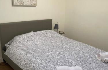 2 Bedroom Central Apartment - Photo 13