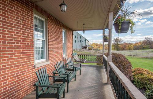 Cozy Cow Homestead with pool! - Foto 35