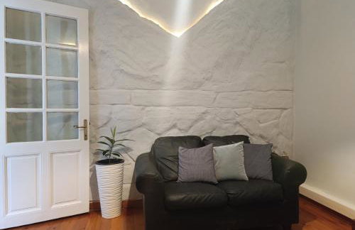 The House Thessaloniki - Charming Central with Private Courtyard - Easy Parking - 300m from University - Foto 5