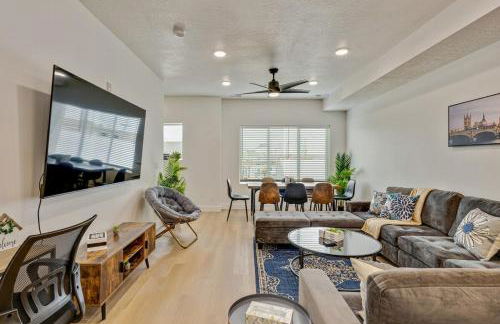 Spacious townhouse - Mins to Downtown SLC - Garage - Foto 19