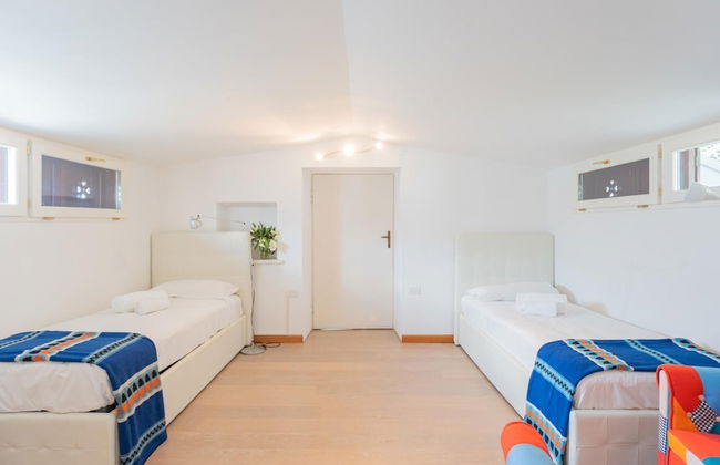 Villa Bianca - Front Lake Pool - Foto 20