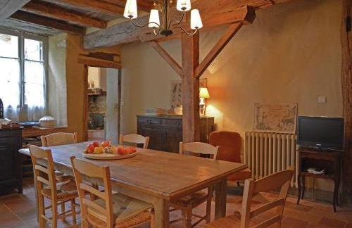 Holiday Home in Campagne with Pool and BBQ - Photo 11