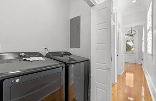 Modern Home Overlooking Downtown - Foto 31