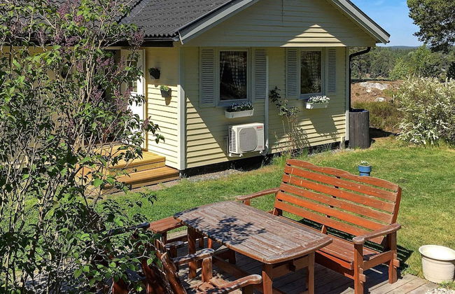 6 Person Holiday Home in Dalaro - Photo 13