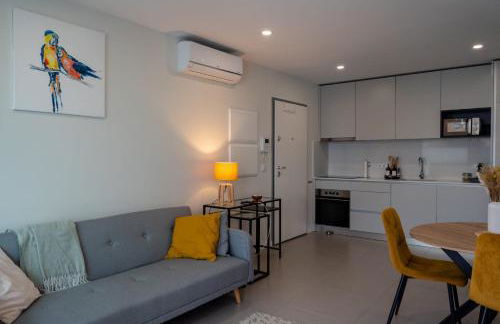 Modern apartment with balcony and free parking - Foto 1