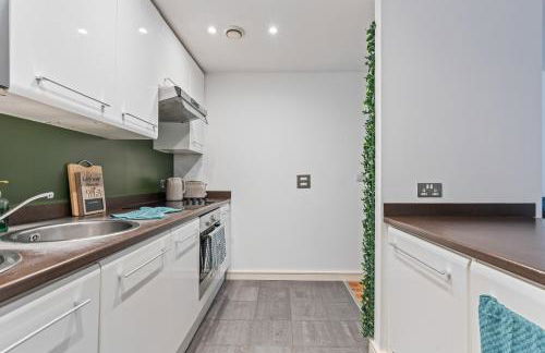 2-Bed Apt-Sleeps 5-Long Stays-Oxford St - Foto 26