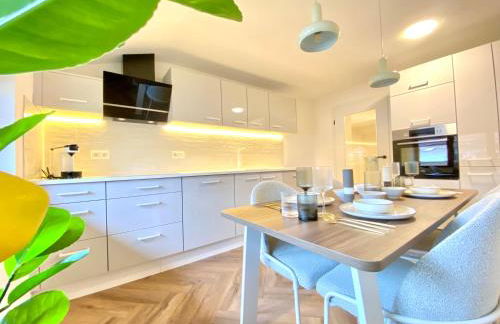 Loft am See I Balkon I Bergnähe I Parken I Schloss - Foto 1