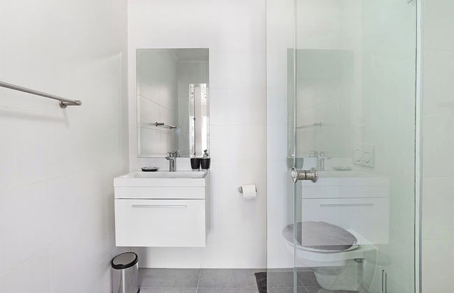 The Paragon 317 - Photo 13