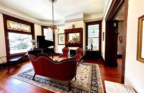 The Kate Shepard House - Photo 8