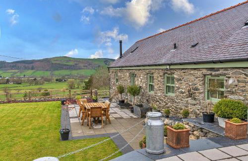 Finest Retreats - Moelis Barn - Photo 21