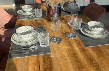 UNiQE I 95qm I Bergblick I Garten I BBQ I seenah - Foto 2