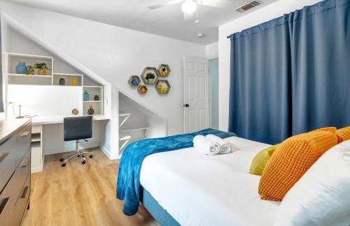 Modern Family Home w/Pool and Hot Tub - Foto 3