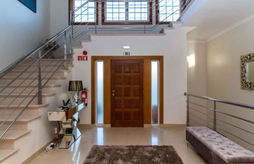 Luxury Villa with Private Pool, Gym & Leisure Room by Gale Beach LM25 - Foto 22