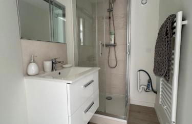 l'Apparté Saint Michel - T1bis - Métro - TRAM - Foto 30