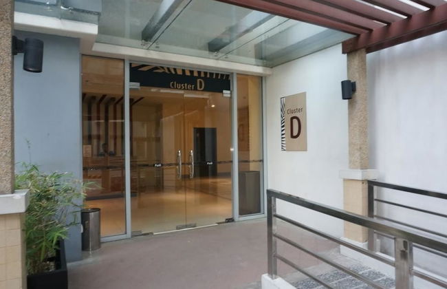 One Palm Tree Apartments - Foto 2