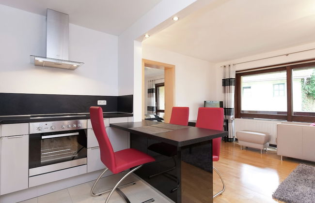 Cozy Apartment in Ruhmannsfelden With Swimming Pool - Photo 11