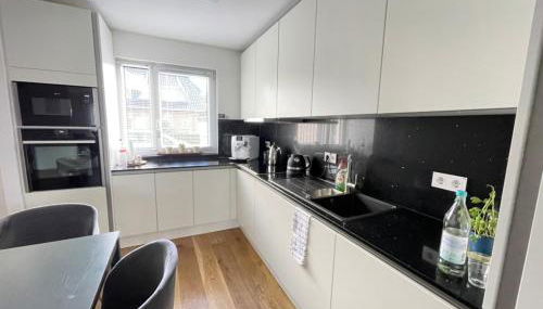 Nice House, 5 rooms, garden, free parking, SmartTV - Foto 5, stove, dishwasher, pet friendly, toaster, minibar