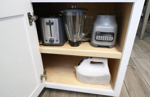 Renovated Stay, Parking, Near DT & Airport - Foto 35