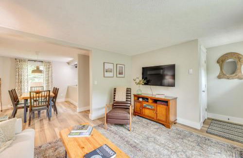 Greenbrier River Retreat with Deck - Steps to Trail! - Foto 5