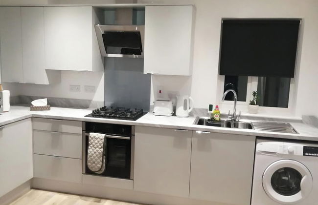 1 Bed Apartment Sleeps 2 - Parking & Wifi - Foto 4