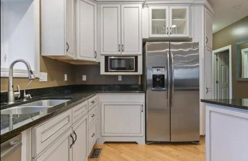 Cedar House Retreat - Photo 14