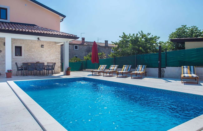 Villa in Brtonigla With Private Pool - Foto 31