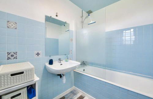 Maison pour 6 avec jardin, terrasse et jeux - Foto 8