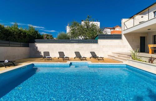 Villa Munat - Foto 9