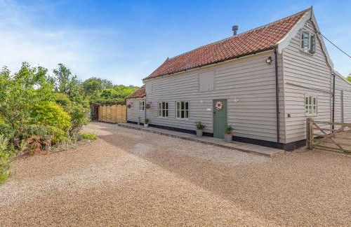 Queens Barn - Photo 38