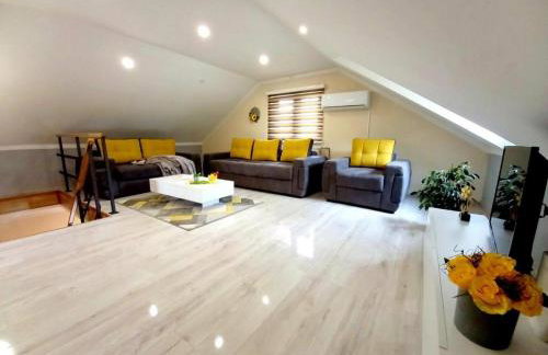 Matan House - Photo 42