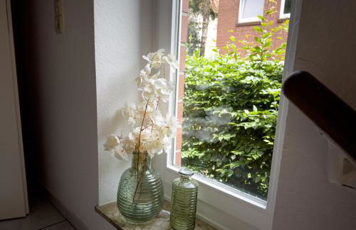 ImmoStay G#1 Ferienhaus - Parken & WiFi, 2 Balkone und 2 Bäder,4K - Foto 66