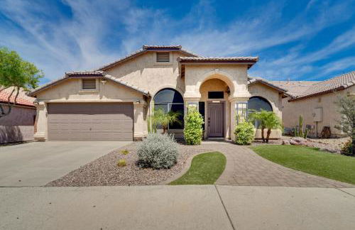 Near Golf and Hikes! Poolside Retreat in Phoenix - Foto 40