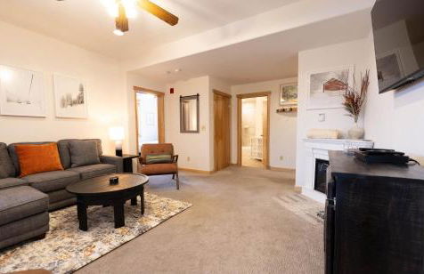 Ski in Ski out Resort Breckenridge 1BR 2Beds Parking, Resort Shuttle & Amenities - Foto 19