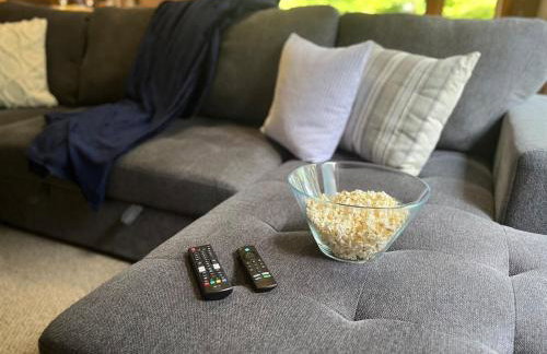 Cozy House 10 Min To Lake George - Foto 13