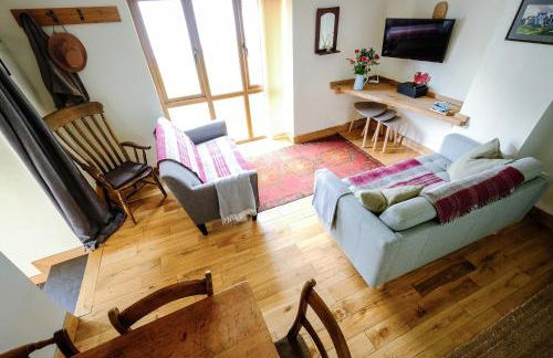 Rhyd Y Geifr, Cosy Barn Conversion in Maerdy - Photo 15