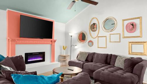 New Remodeled 4 BDRM Central Austin W/Pool & Patio - Foto 1