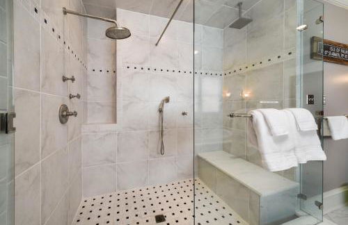 814 Carolina - Custom Private Home -Pool, Roof Top Deck - Foto 43