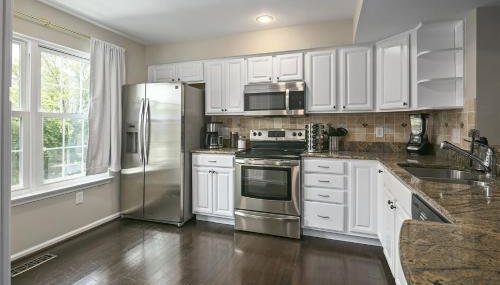 Sleeps 6, Nature trails, 40 Mins to DC, 2 cars MAX - Foto 2