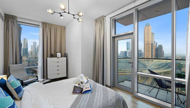 Manzil - 1 BR Apt in Noora Tower w Canal Views - Photo 3, Chambre