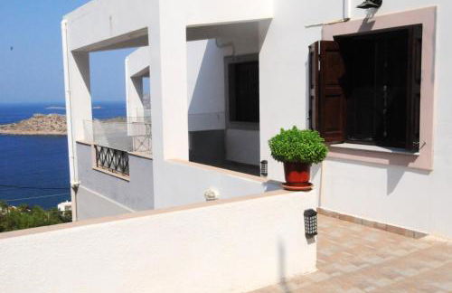 Comfortable house in Mirties with terrace and parking - Foto 14