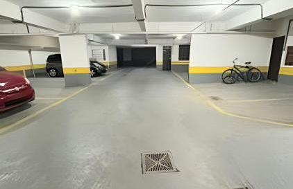 Perto da Praia com ar e estacionamento - Foto 30
