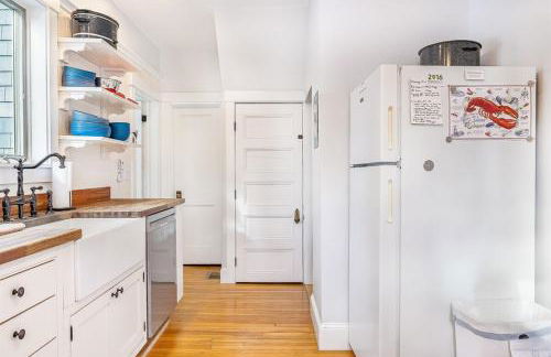 Updated 1900s Home with Fire Pit - Pet Friendly - Foto 19