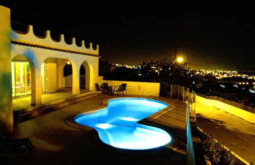 Villa Esmeralda - Foto 1