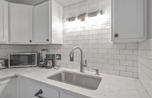 German Village Hidden Gem - 3 BR, Parking l Value - Foto 15