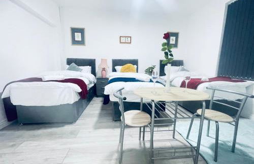 Beautiful 1 bed apartment - Foto 32