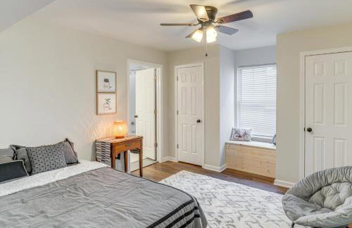 Louisville Charm Near the Derby Apt with Yard! - Foto 19