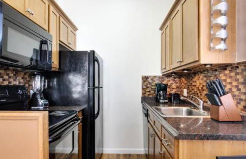 Downstairs 2BD, Downtown Savannah - Foto 3