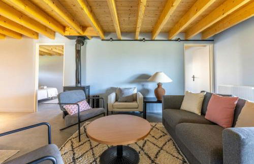 Family Farm At The Foot Of Auvergne Volcanoes - Foto 17