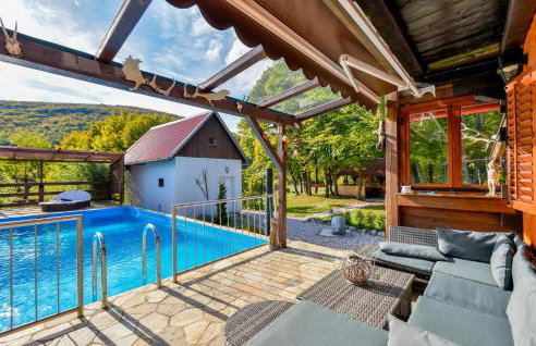 Lovely Home In Frkasic - Photo 11