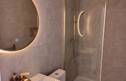 Best in Class - London, Harrow - Foto 24